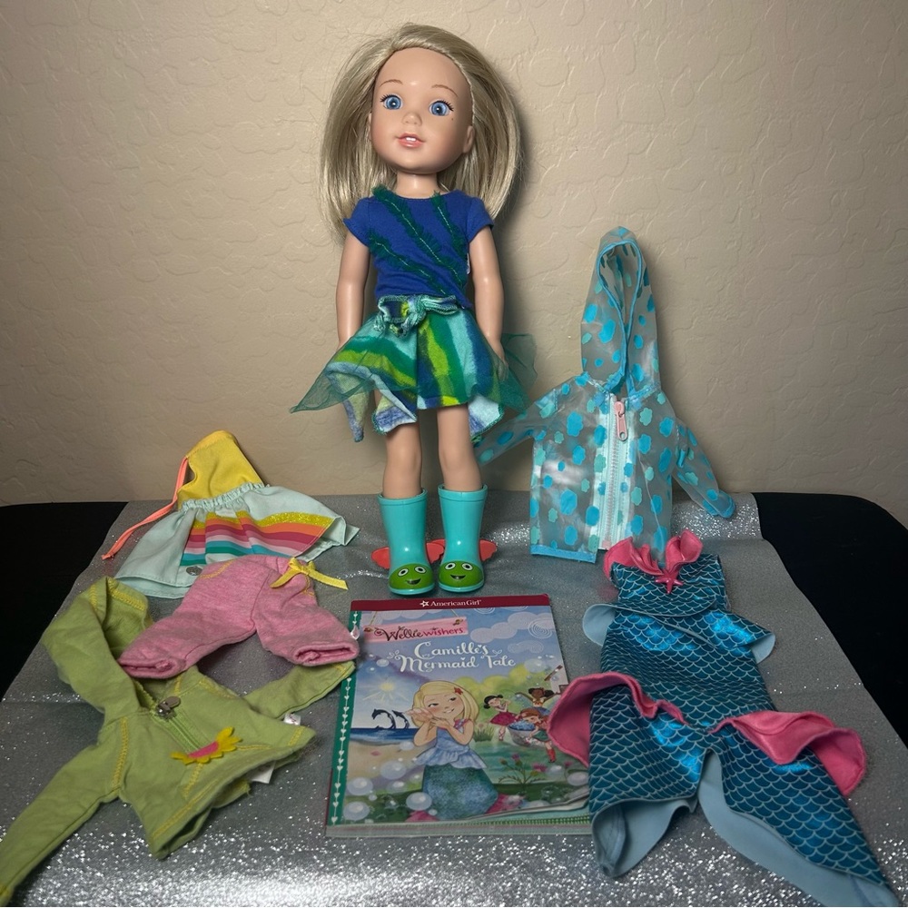 American Girl WellieWishers Camille Doll with book & extra outfits Mermaid 2016